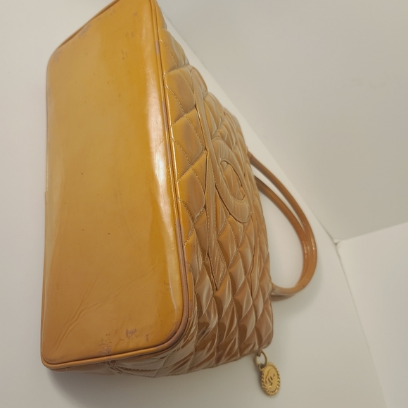 Chanel Medallion Quilted Brown Patent Leather Tote - Picture 11 of 16